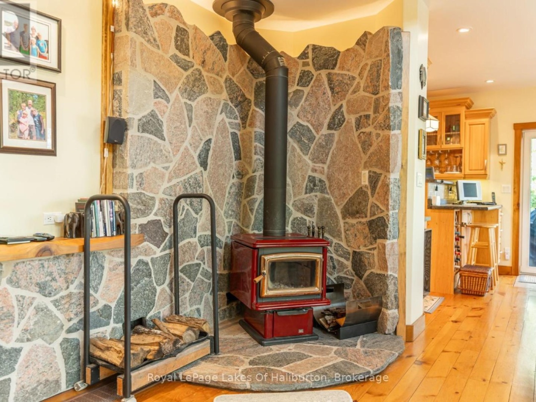 48 RUSSELL DRIVE, White Lake