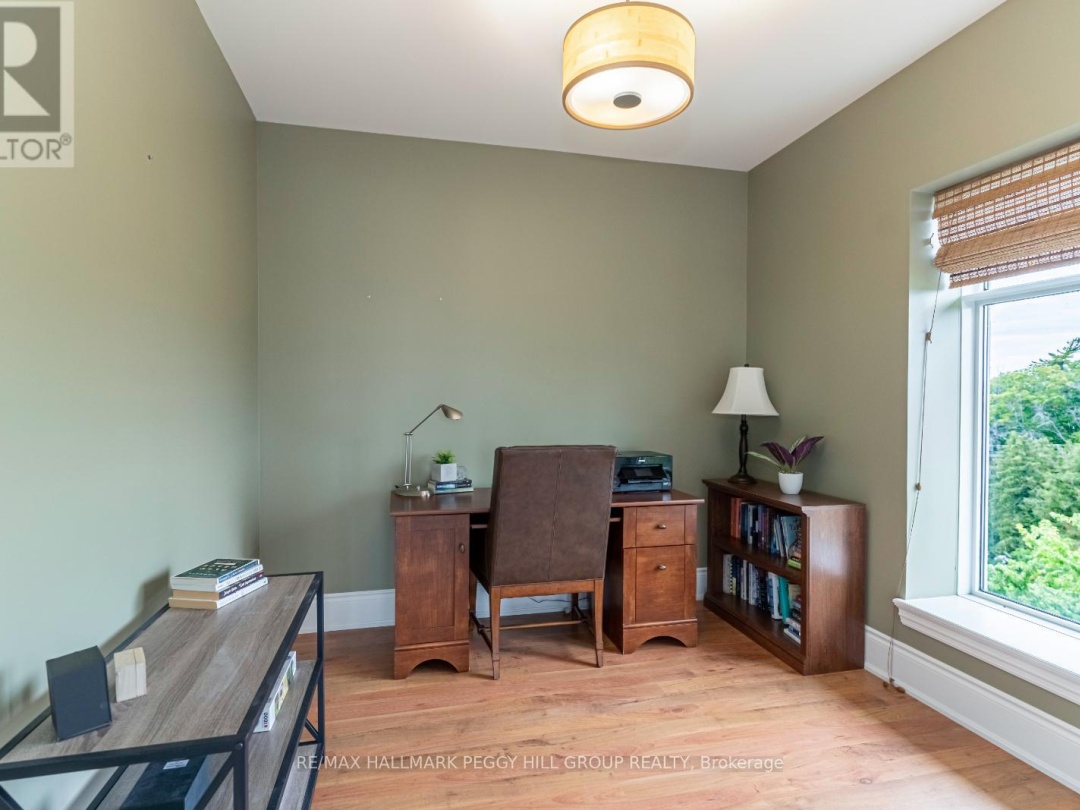 604 80 Orchard Point Road, Lake Simcoe