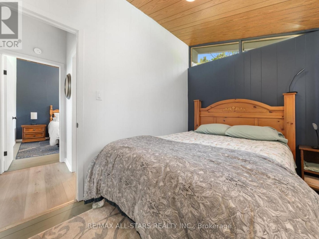 36 Walnut Street, Cameron Lake