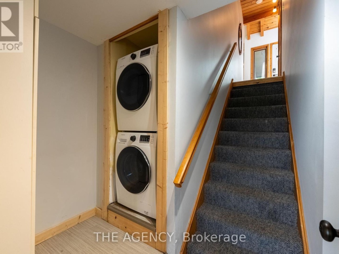 45 PINETREE ROAD, 