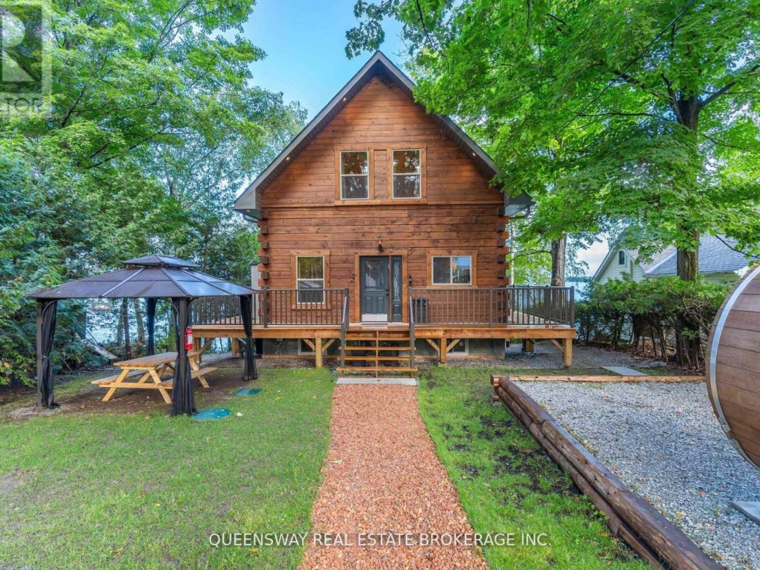 1280 BLACK BEACH LANE, Dalrymple-south Lake