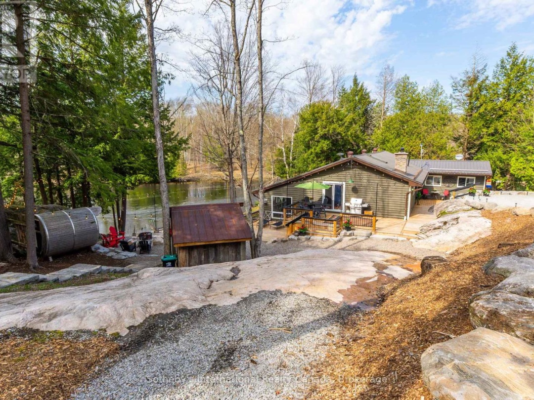 5270 Dean Trail, Severn Lake