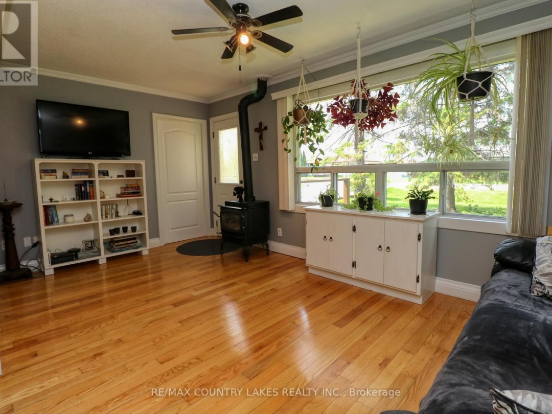 15 Nancy Avenue, Brock (Beaverton)