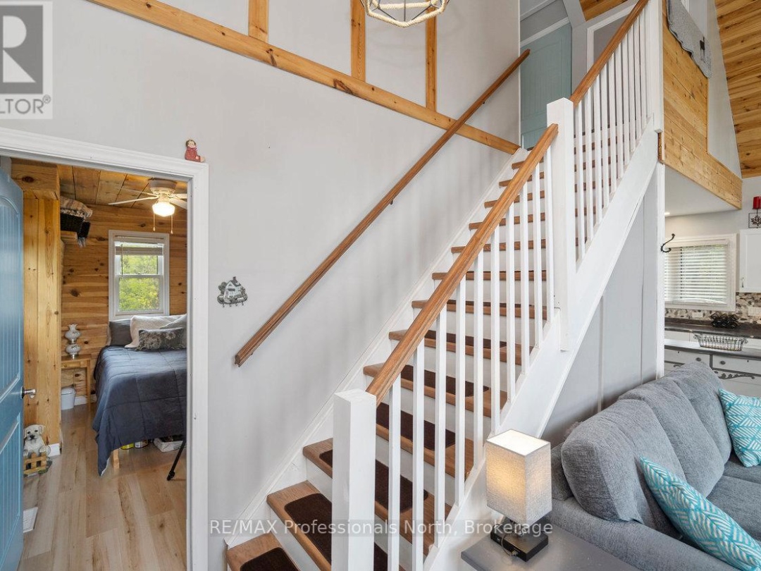 1059 Tiffany Lane, Gull Lake