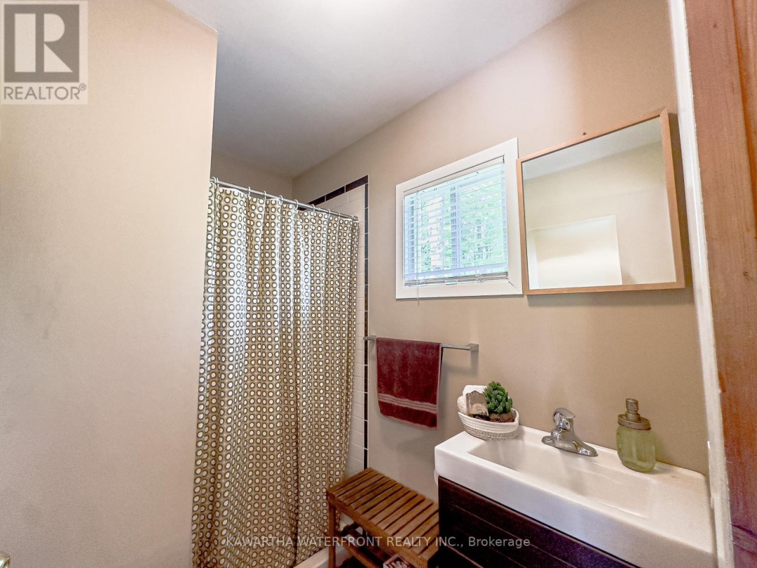 1120 English Circle, Tamarack Lake