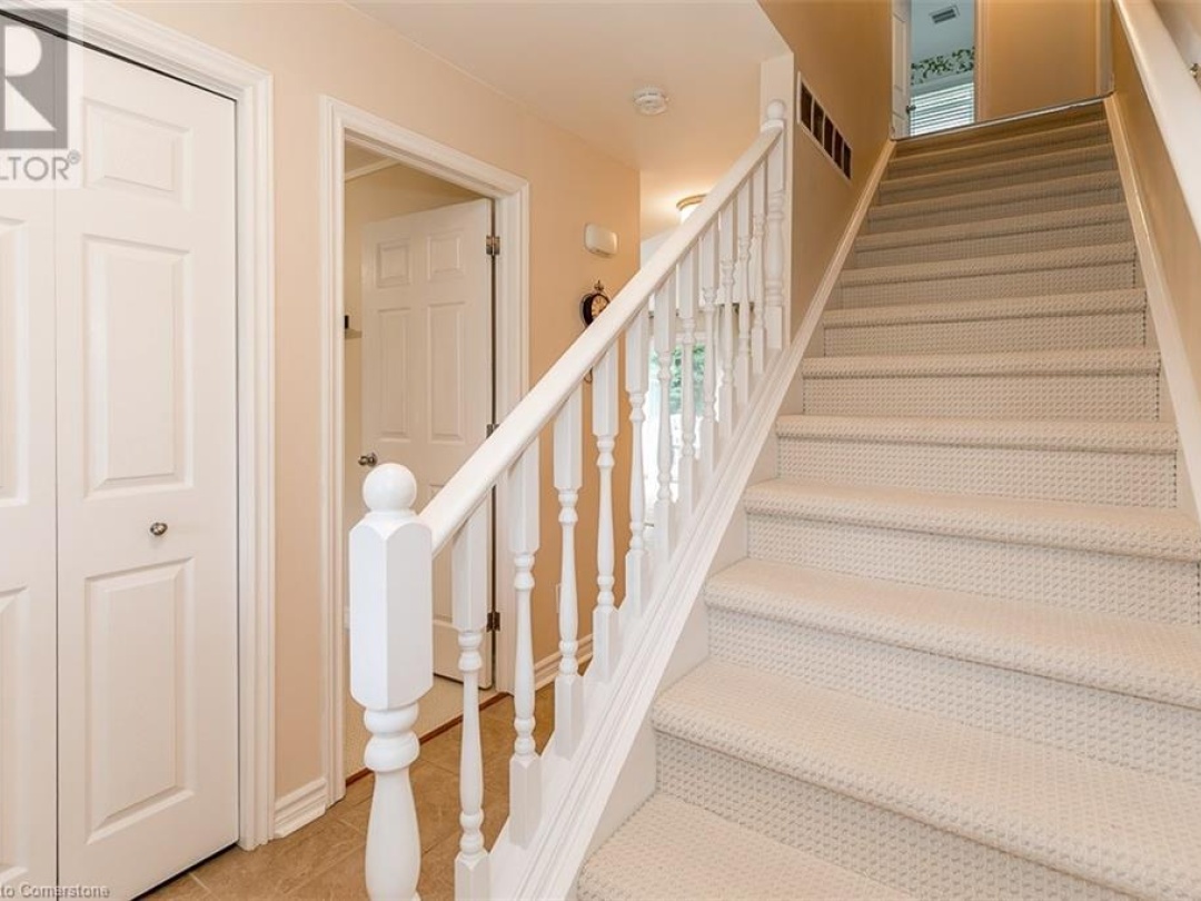 1032 Base Line Road, Severn Bridge
