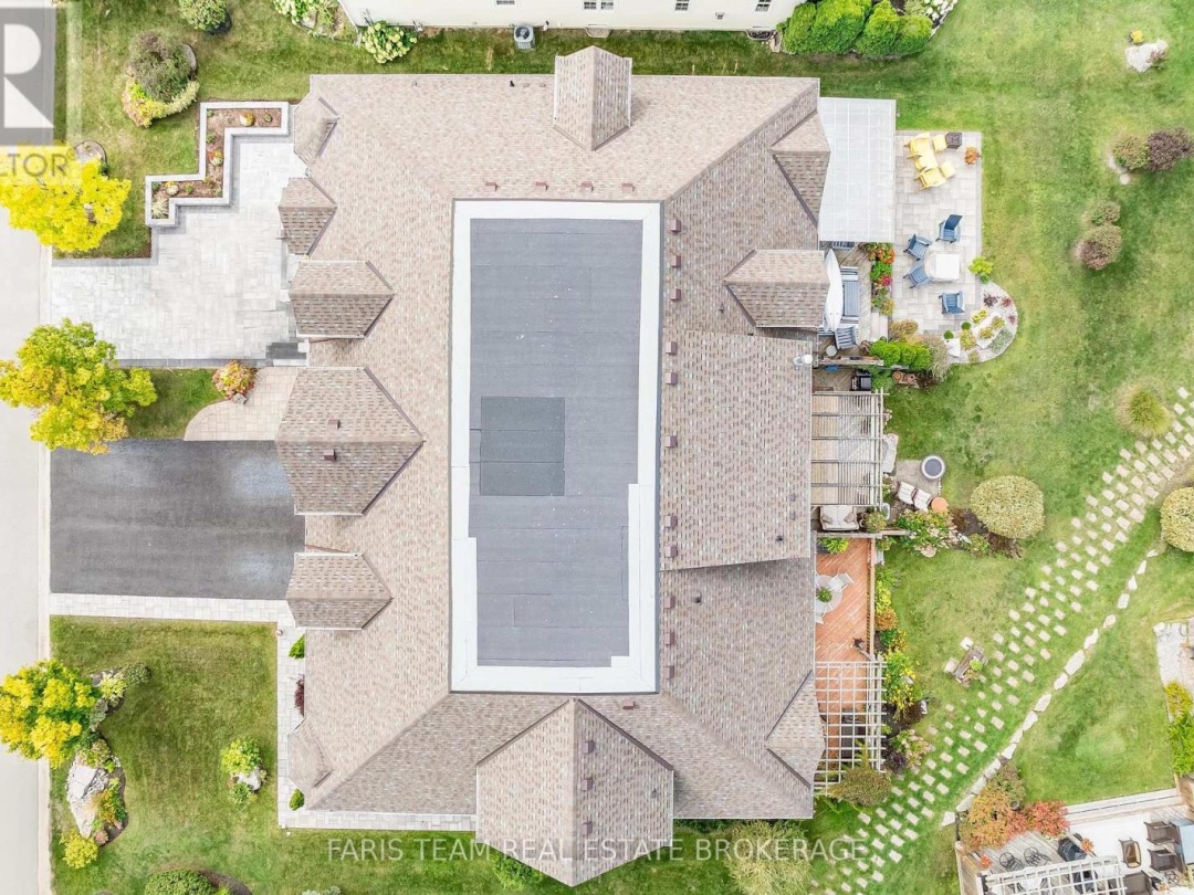 192 WYCLIFFE COVE, 