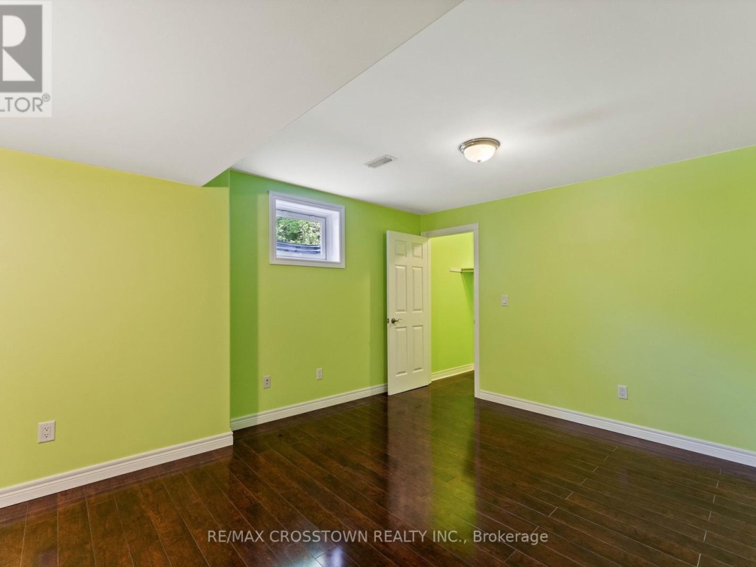 3545 TIMBERLINE AVENUE, 