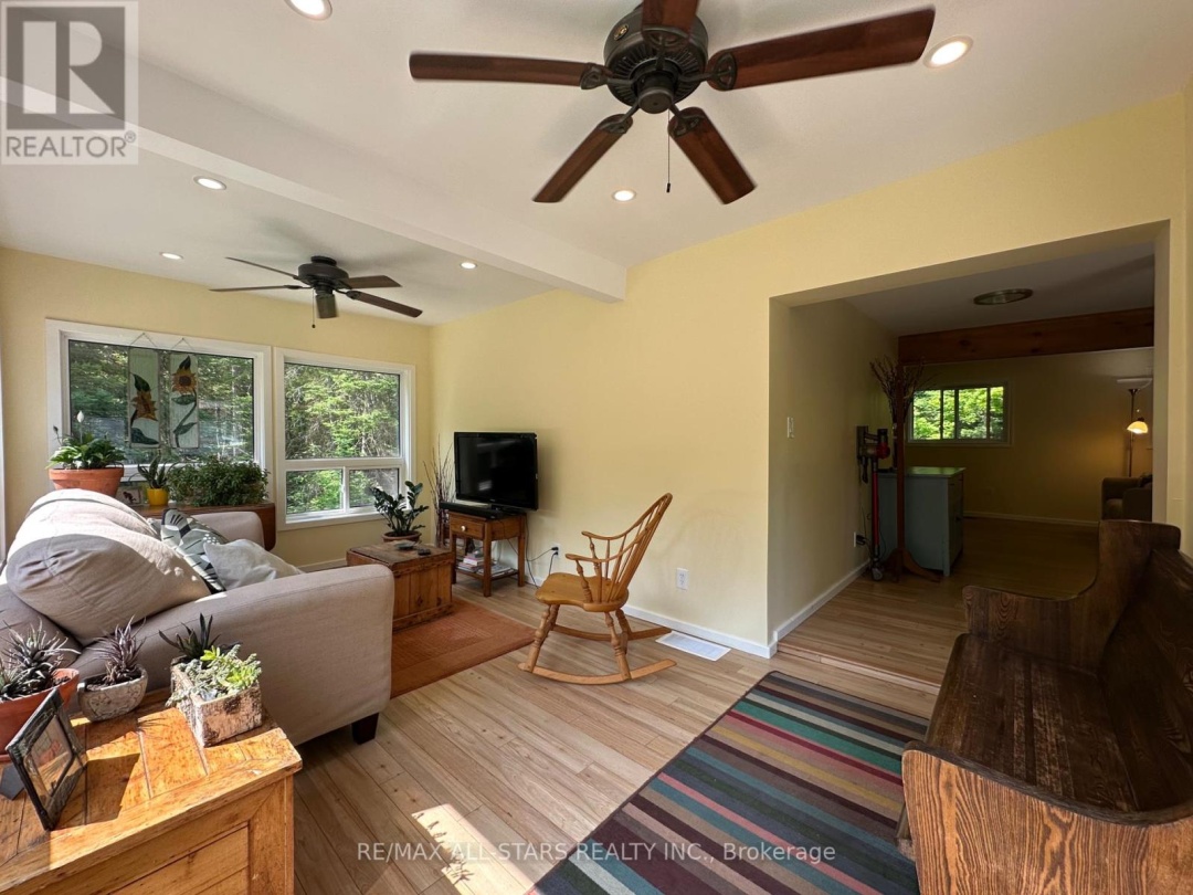 1104 GALWAY ROAD, 