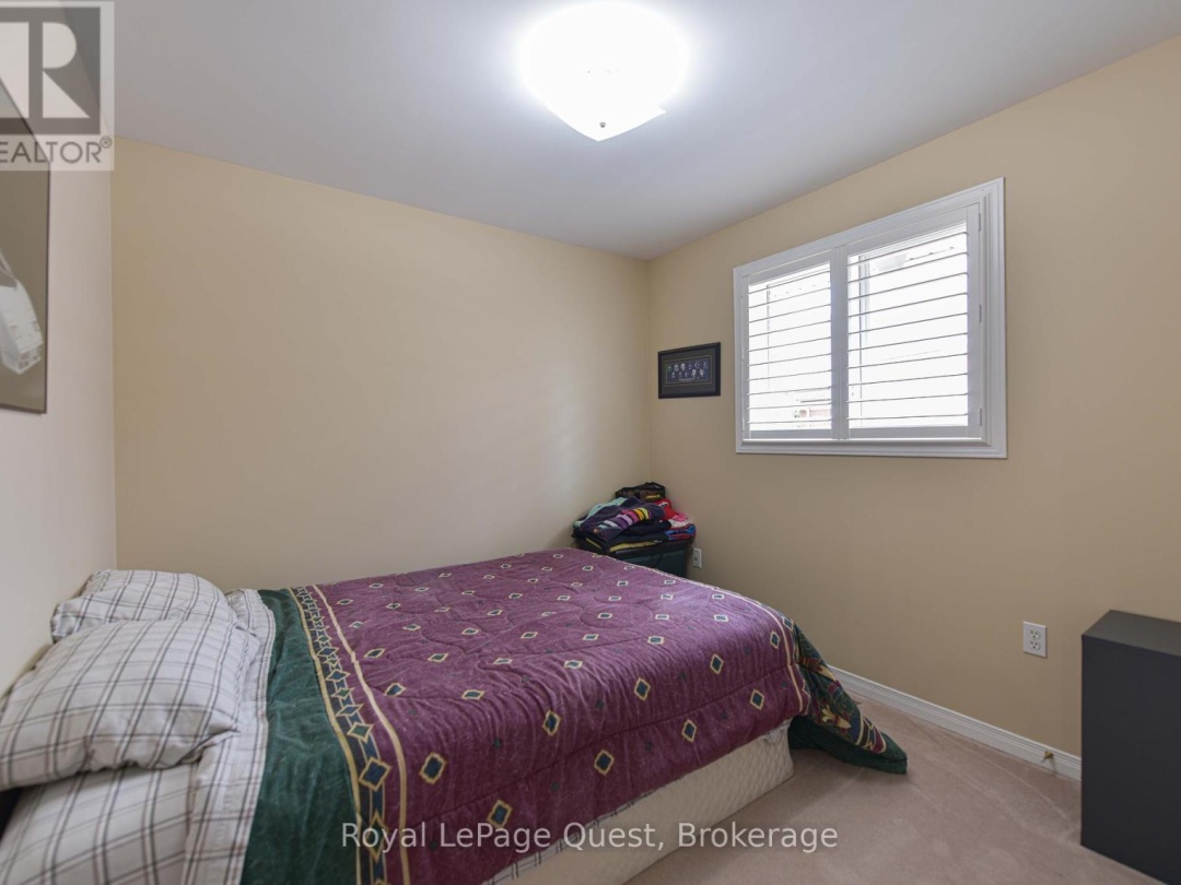 62 VANESSA DRIVE, 