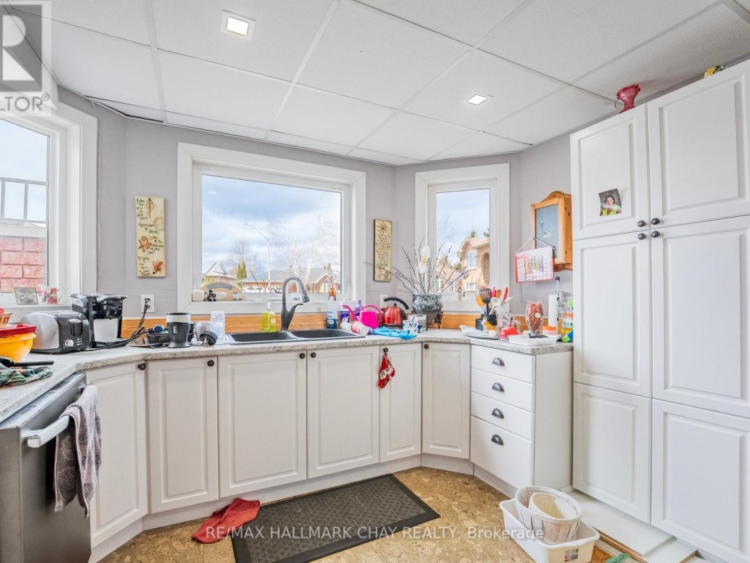 5794 VICTORIA PARK ROAD, Orillia
