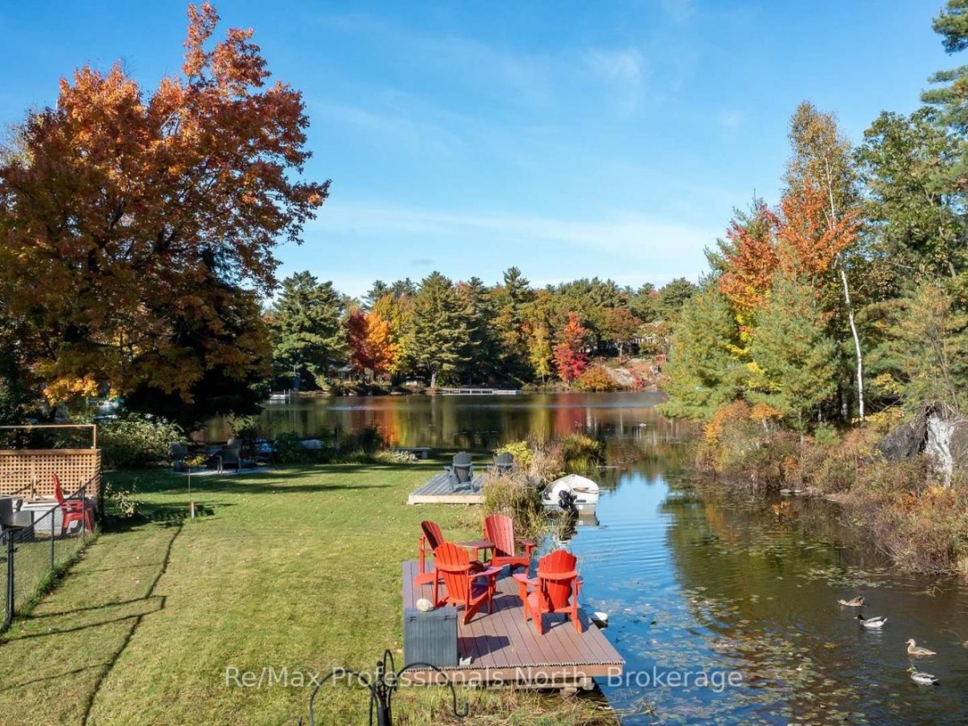 324 Bethune Drive N, Gull Lake