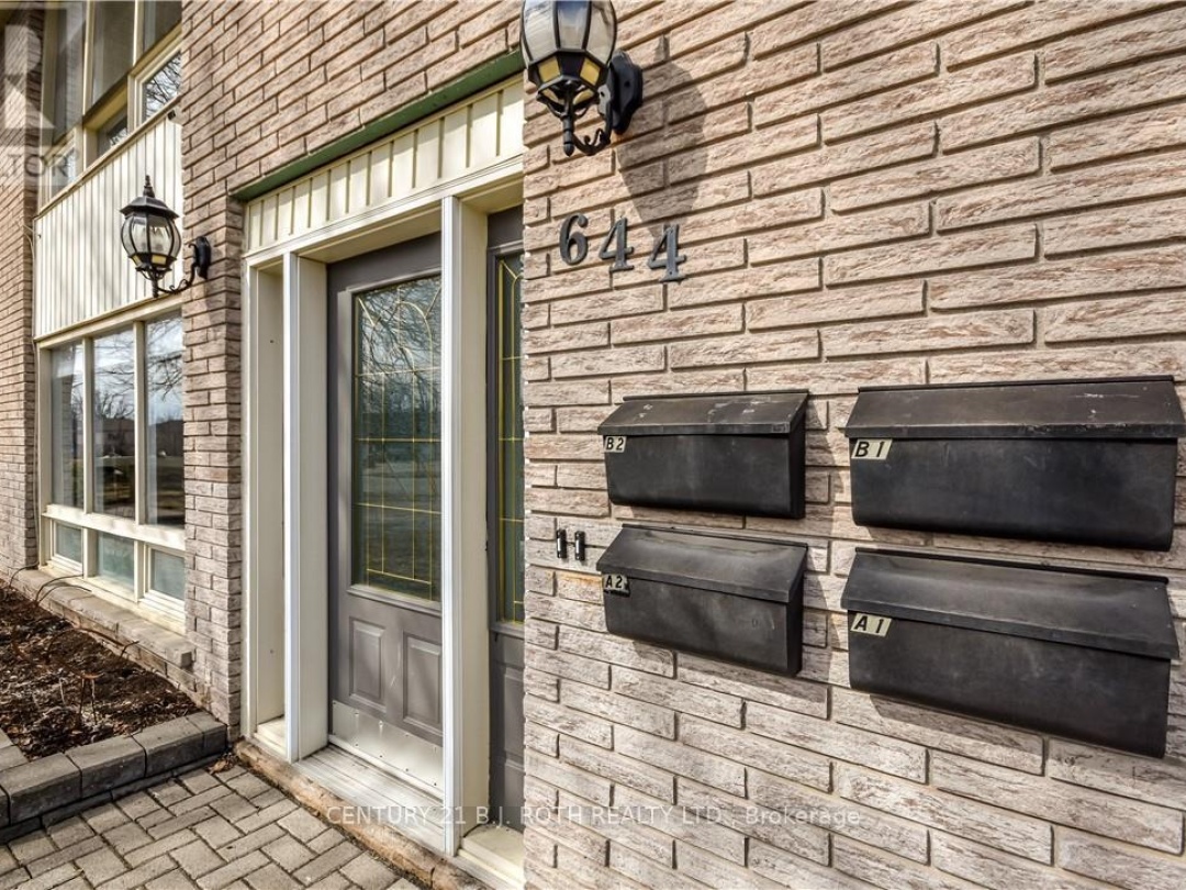 644 Mississaga Street W, Orillia