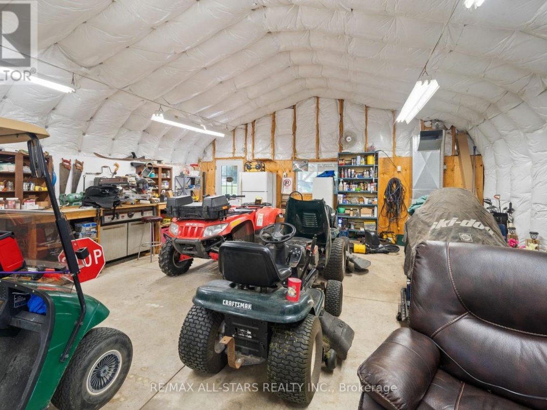 93 STURGEON GLEN ROAD, 