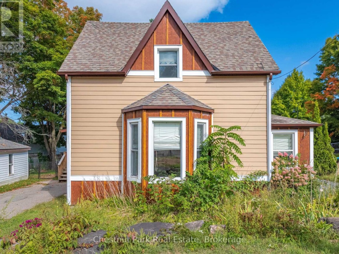 615 BAY STREET, 