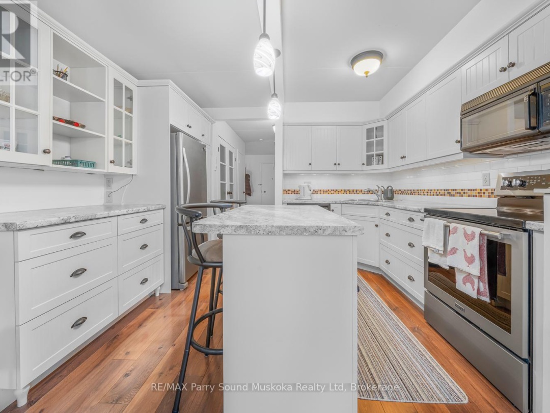205 100 Beaconview Heights, Parry Sound