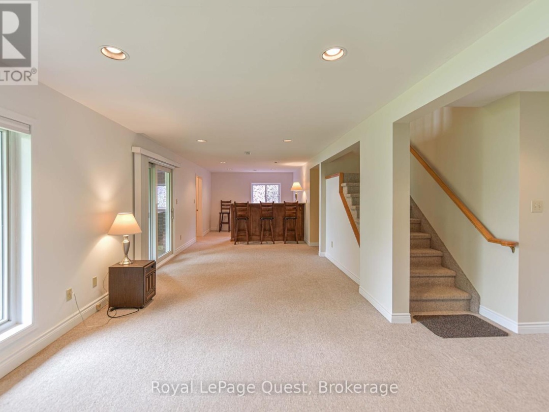 27 HEYDEN AVENUE, 
