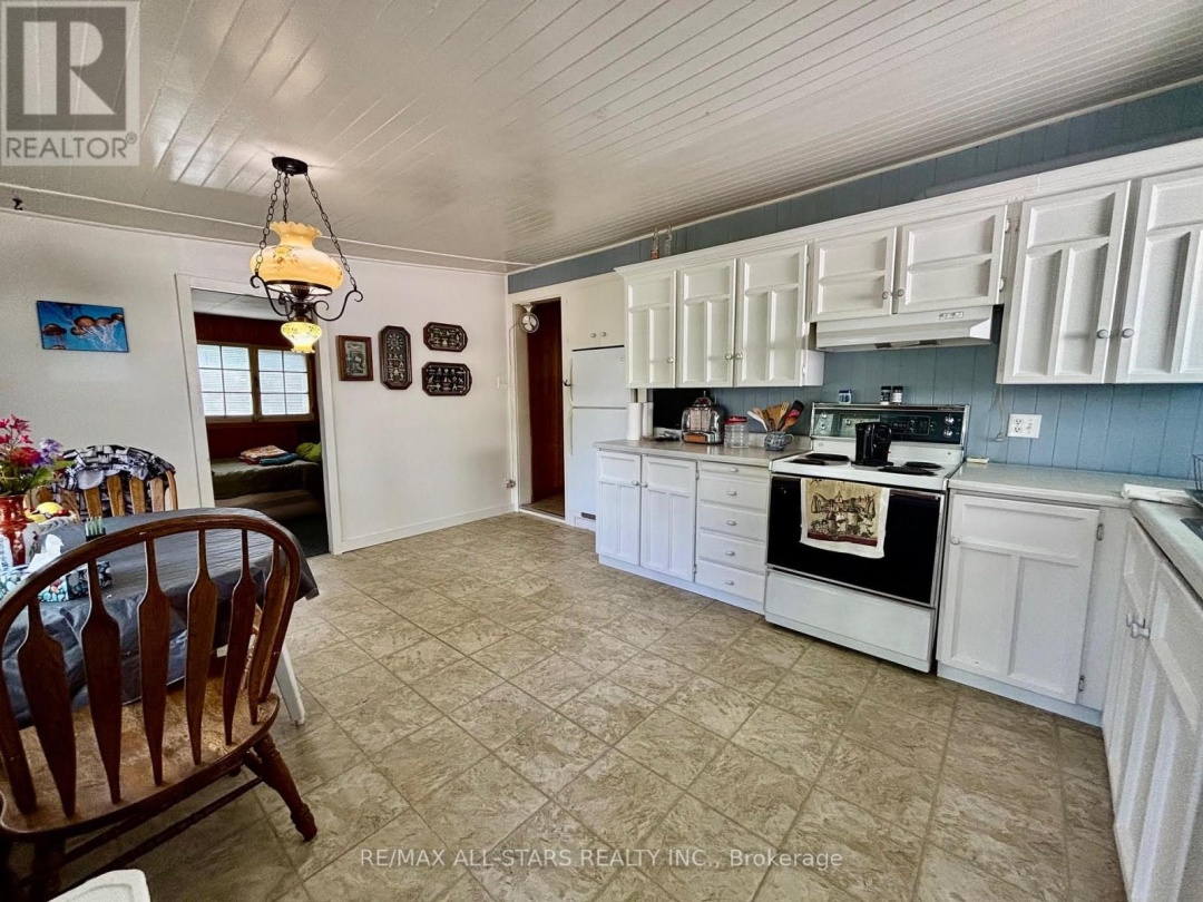 2644 LAKESHORE DRIVE, 