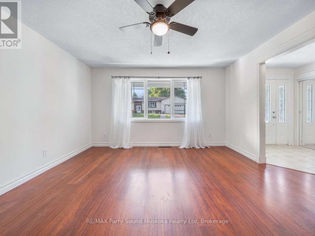 6 KITCHENER AVENUE, 