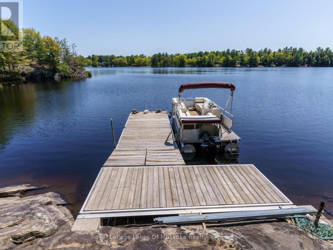 22 MILE ISLAND, Morrison Lake
