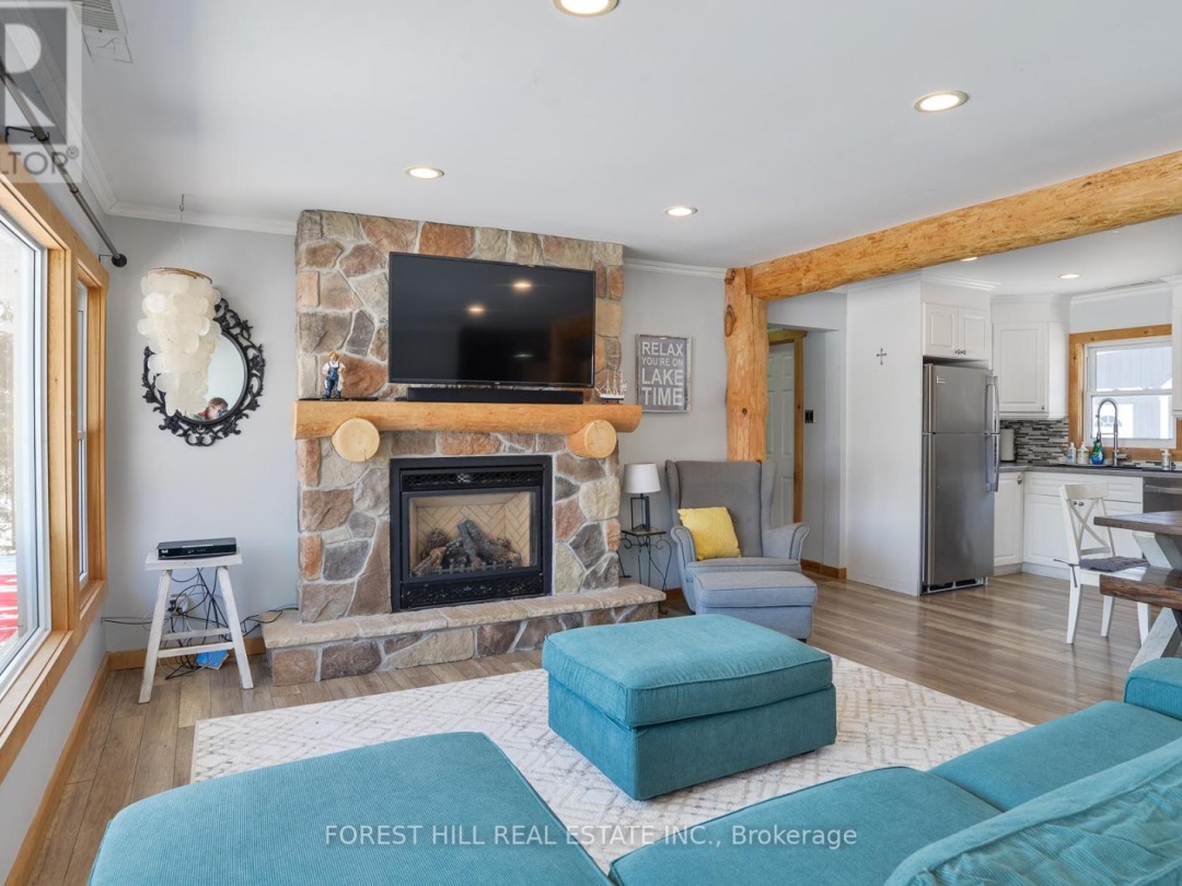 4099 GLEN CEDAR DRIVE, Lake Simcoe