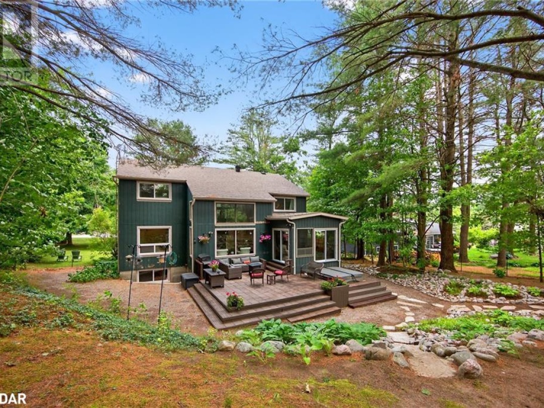 11 SUMAC Crescent, 