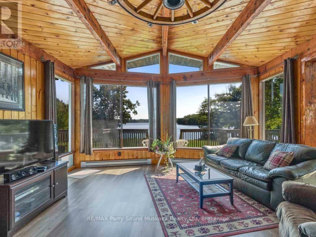 122 GREY OWL ROAD, 