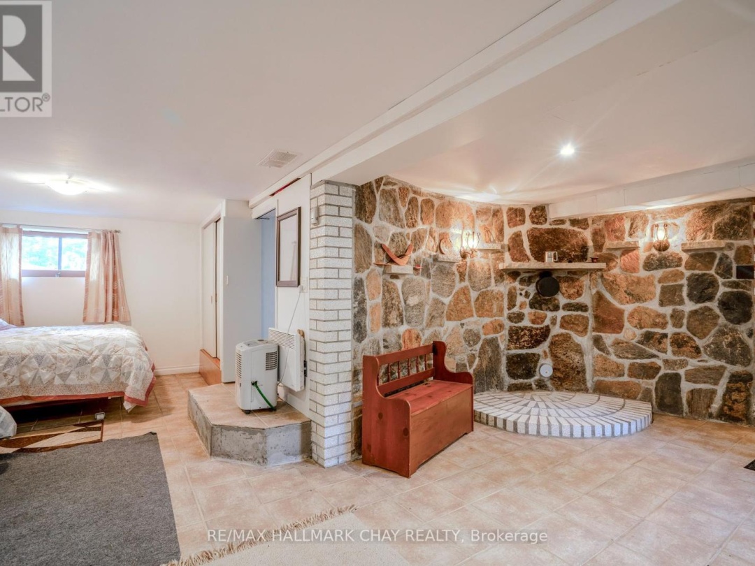 1070 CHAIKOF ROAD, 
