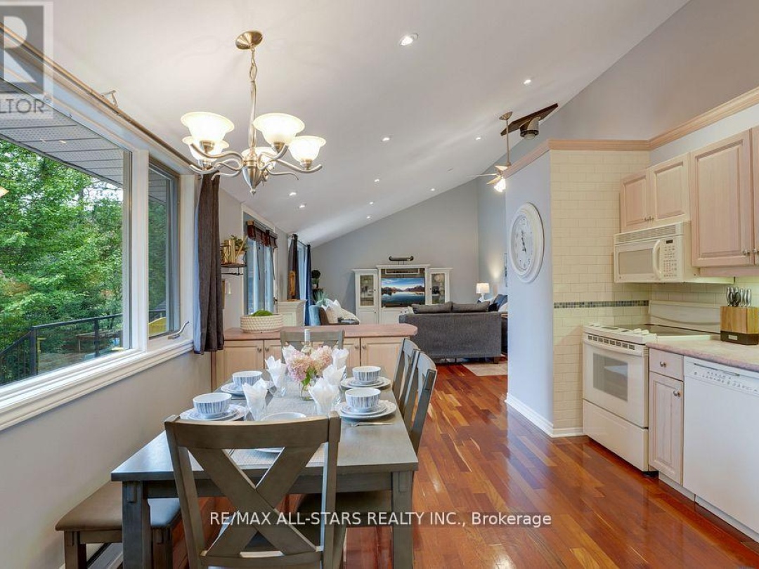 1086 Cameron Lane, Little Cameron Lake