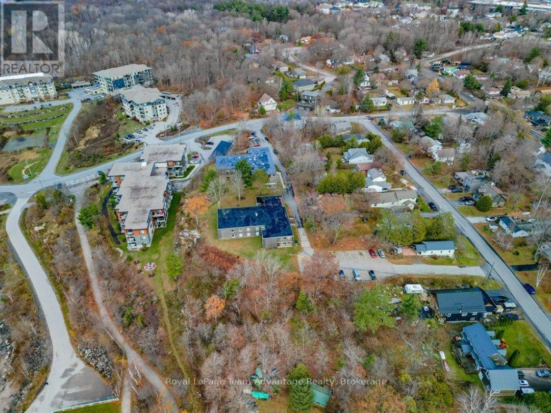 103 - 100 BEACONVIEW HEIGHTS, 