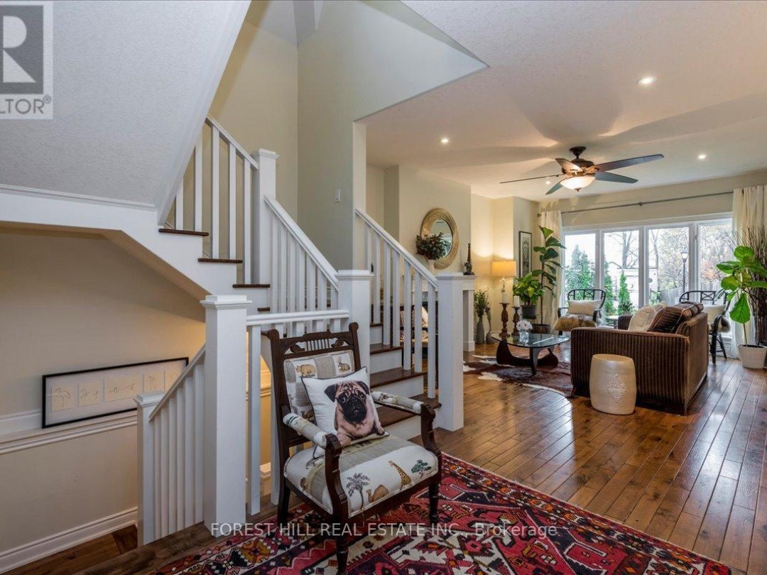 10 - 10 INVERMARA COURT, Lake Simcoe