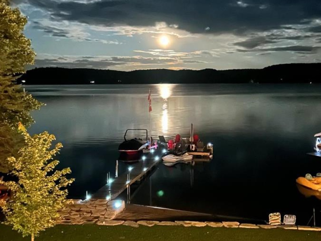 1168 Curry Road, Haliburton Lake