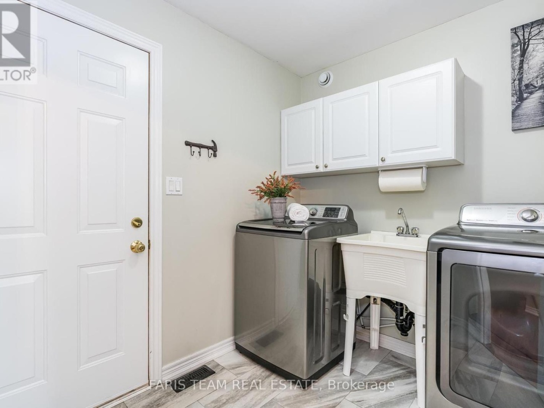1065 Catherine Bagley Road, Severn Lake