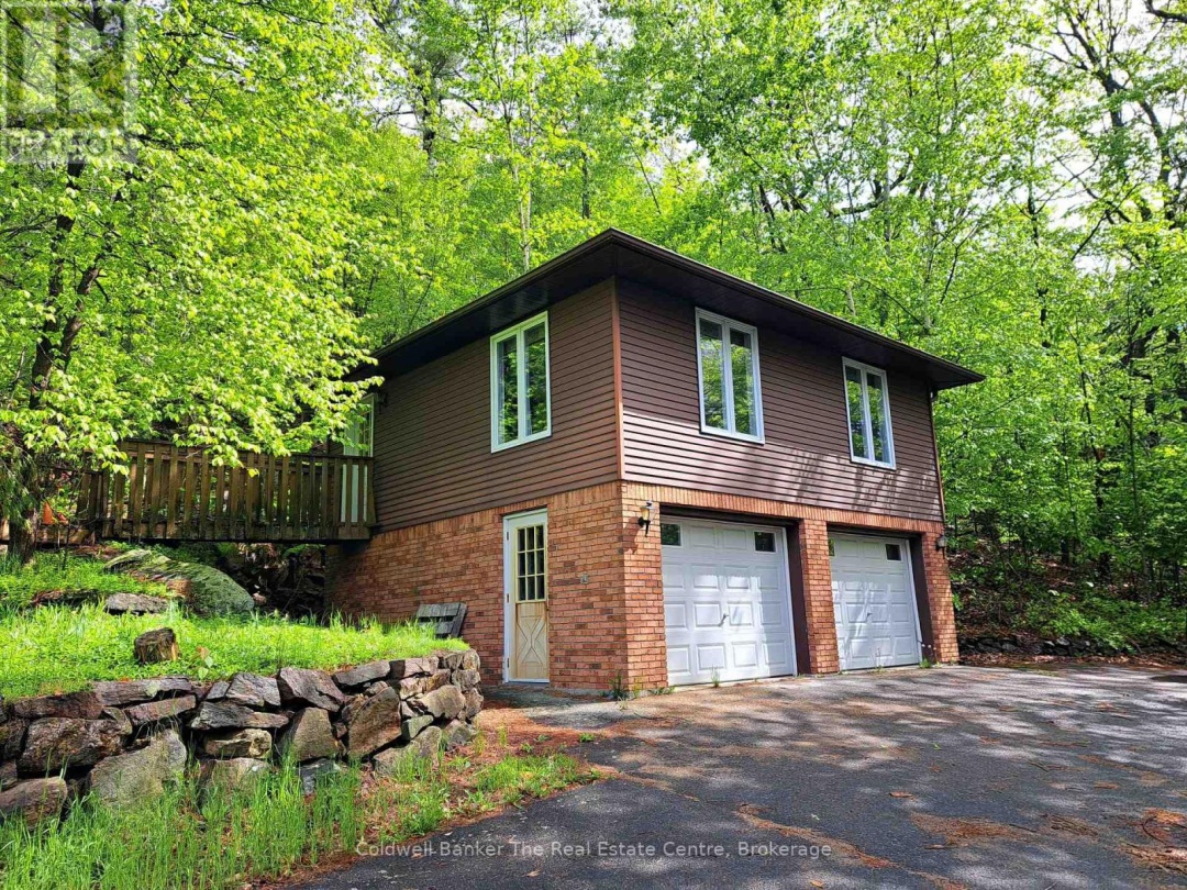 15 - 1519 MUSKOKA RD 118 ROAD W, 