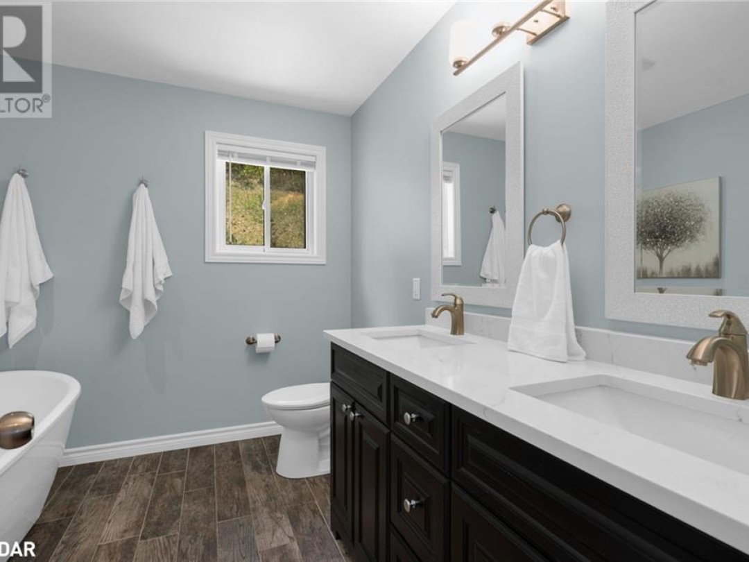 8 Ash Court Court, Oro-Medonte
