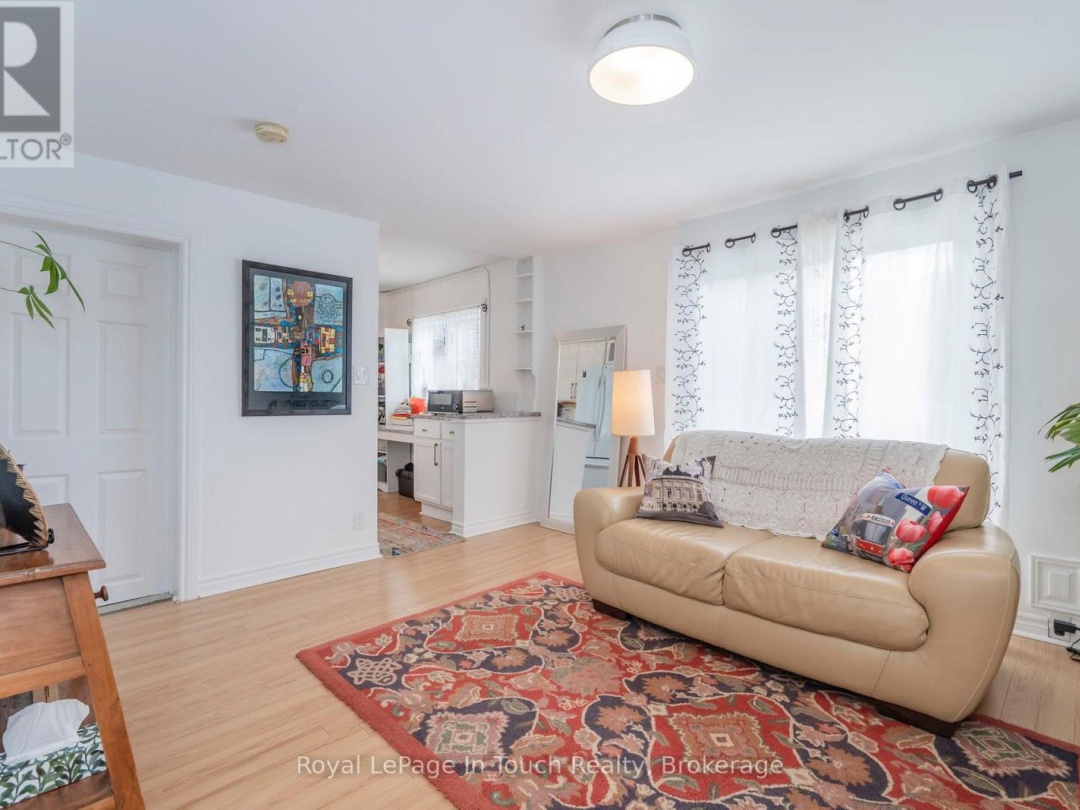 83 KING ROAD, 