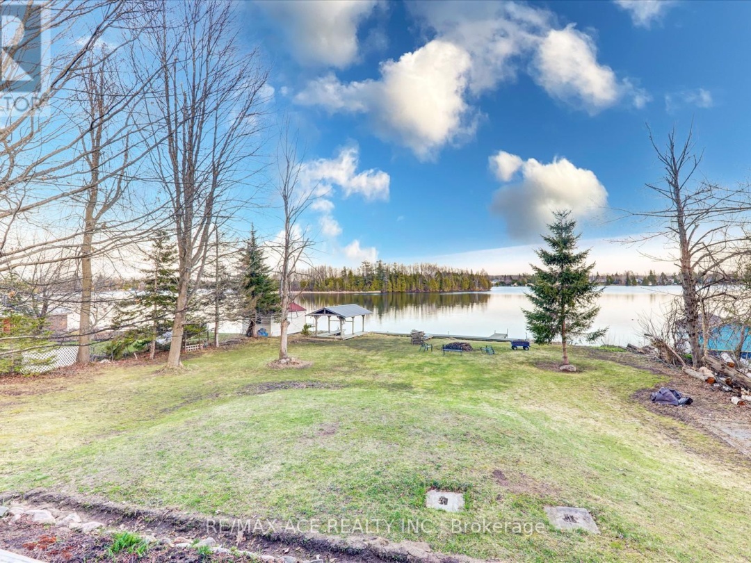 1308 Portage Road, Mitchell Lake