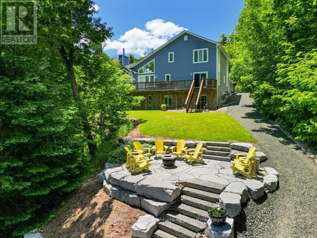 3 LYNDSEY LANE, Manitouwabing Lake