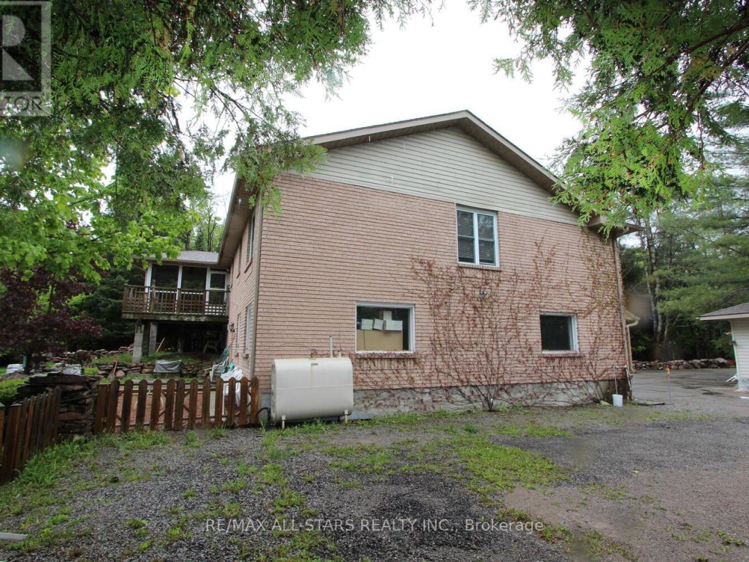 33 Tates Bay Road, Trent Lakes