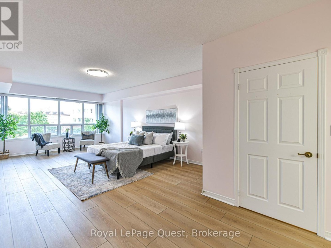 208 - 20 MUSEUM DRIVE, 