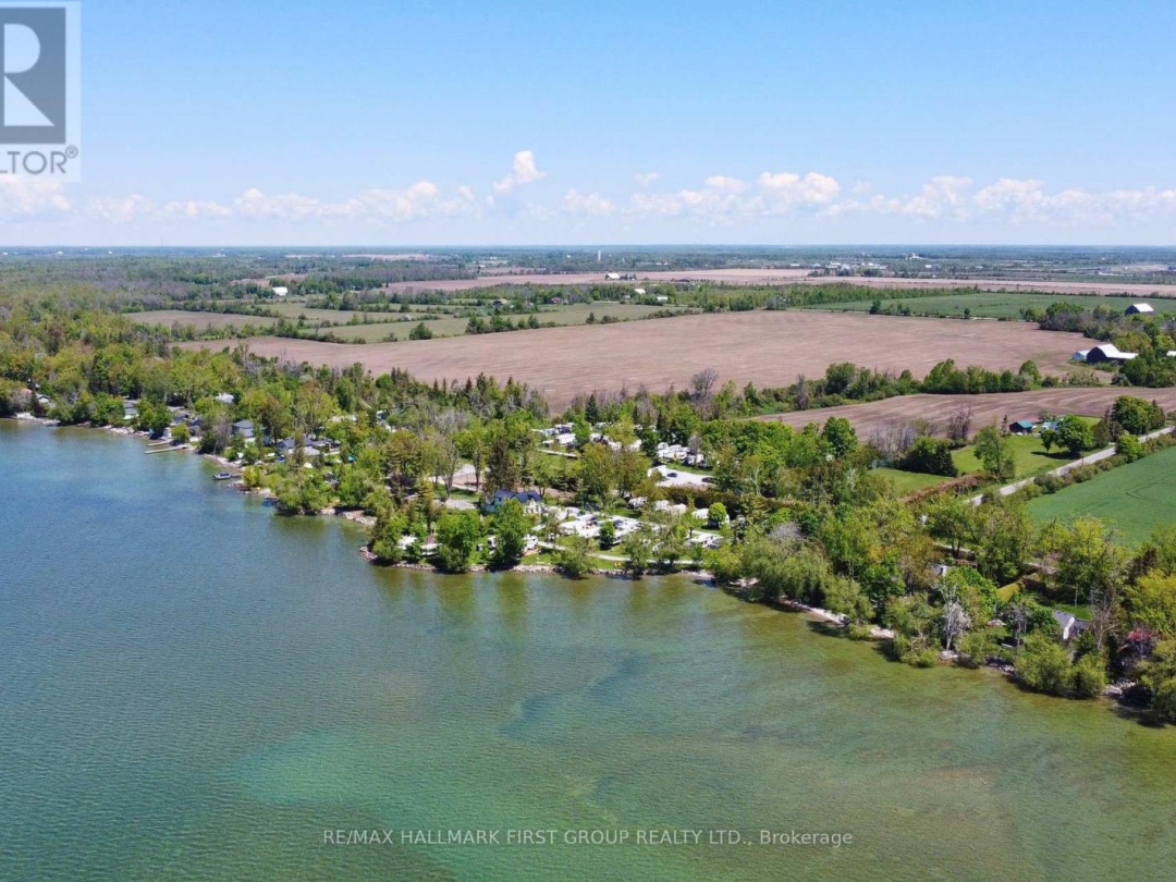 2196 Lakeshore Drive, Lake Simcoe