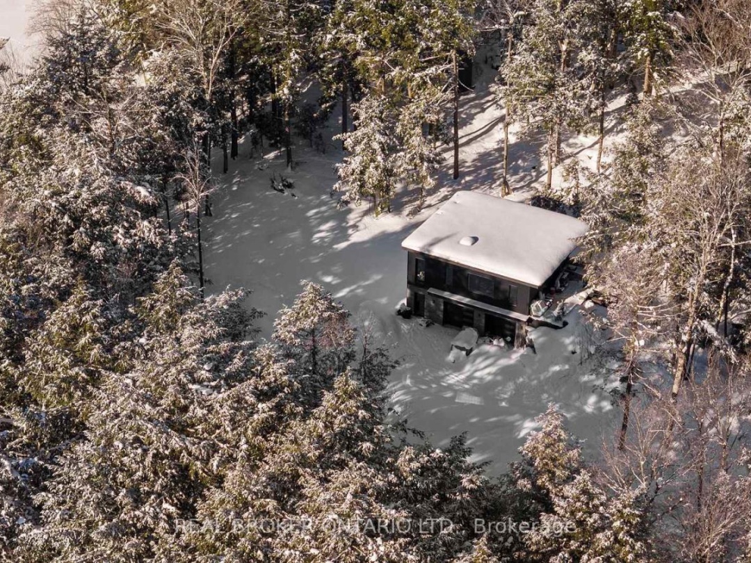 1039 Viewpoint Trail W, Lake Muskoka