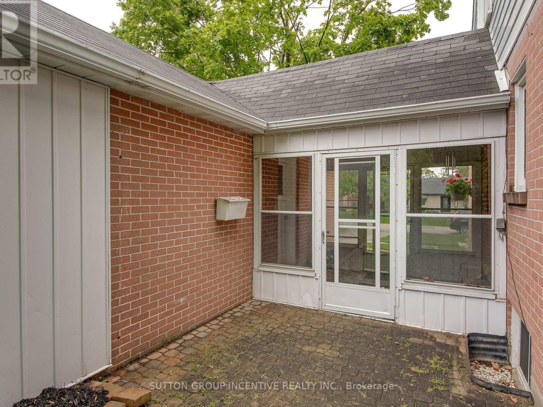 56 Dalton Crescent S, Orillia