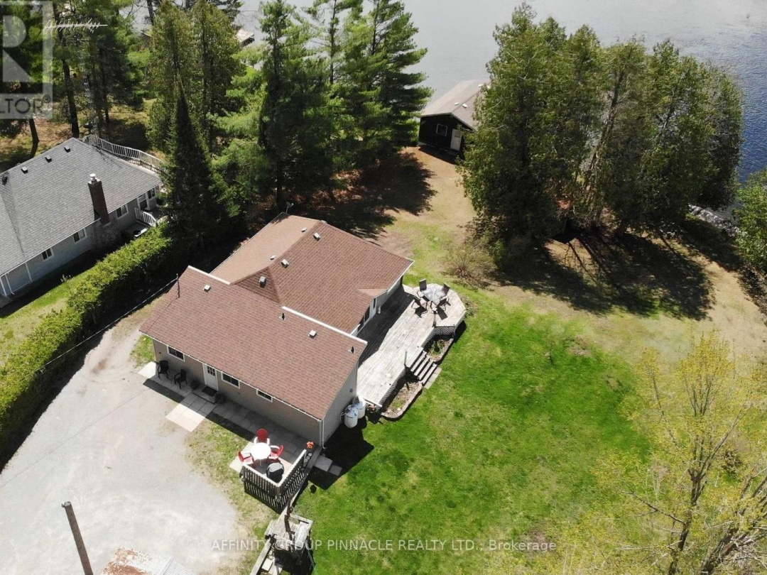 106 Coldstream Road, Rosedale Lake