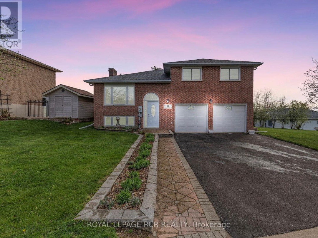80 Woodside Drive, Orillia