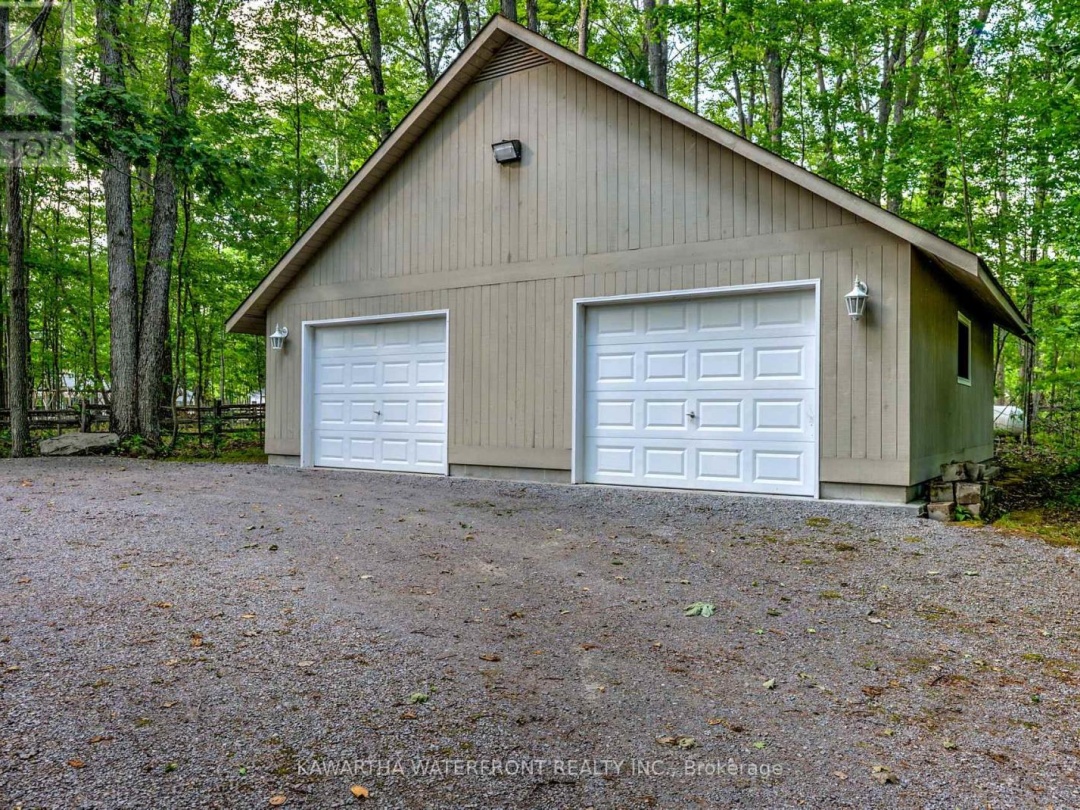 470 INDIAN POINT ROAD, 