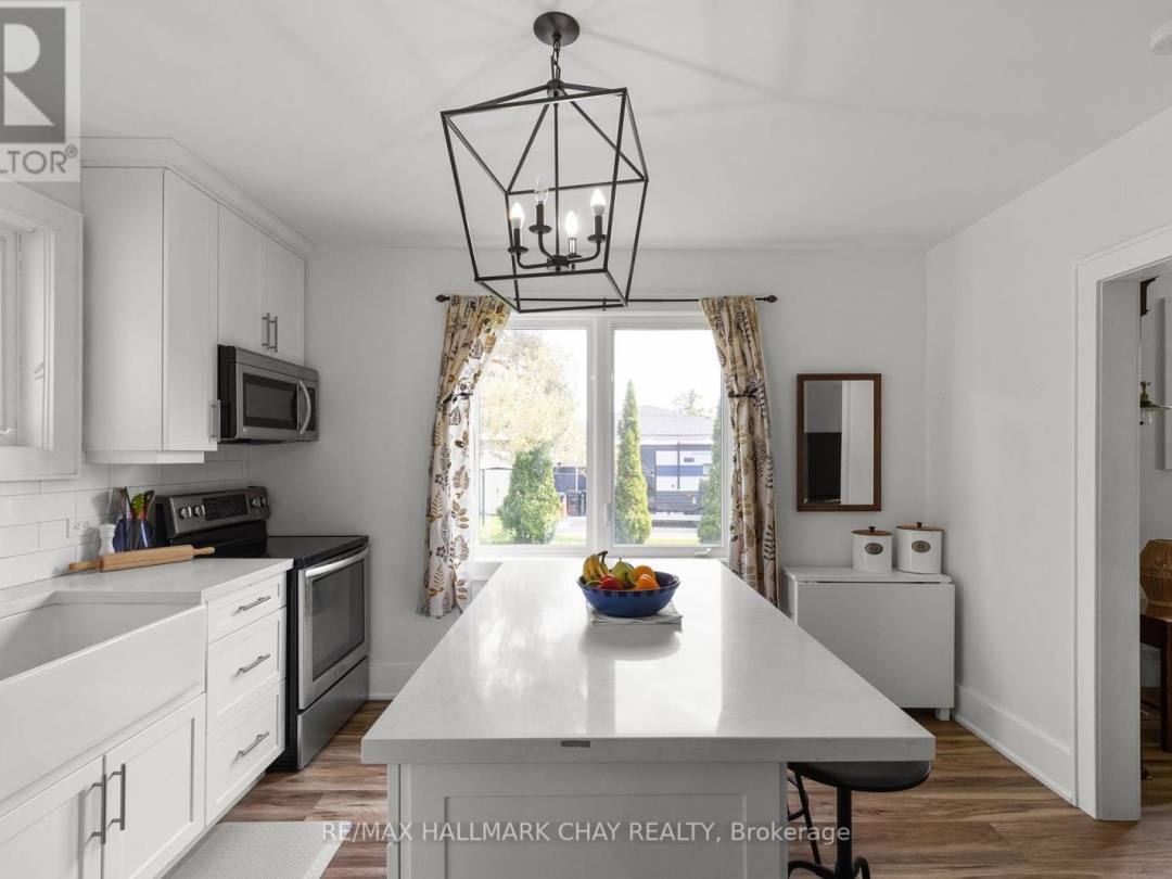 1866 WARMINSTER SIDE ROAD, 