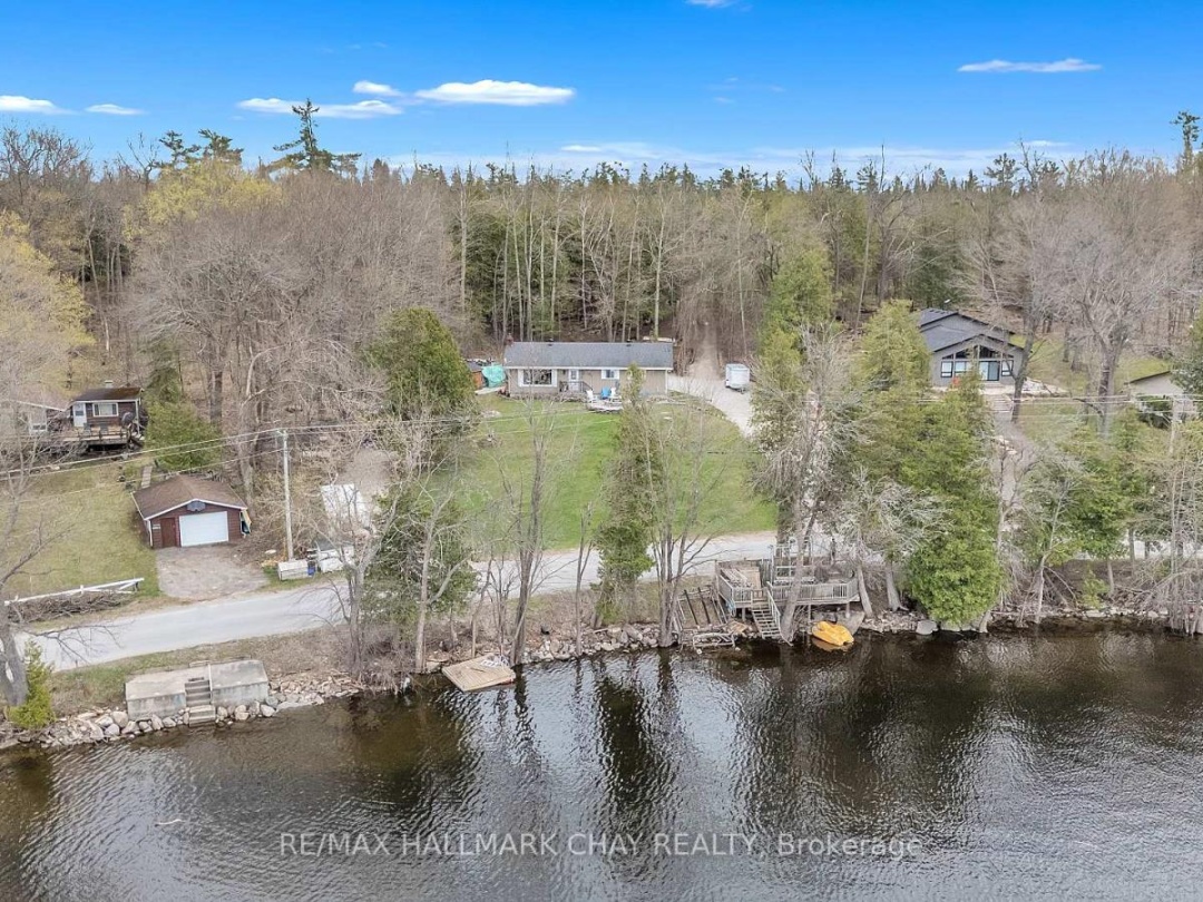 138 Lake Dalrymple Road, Dalrymple Lake