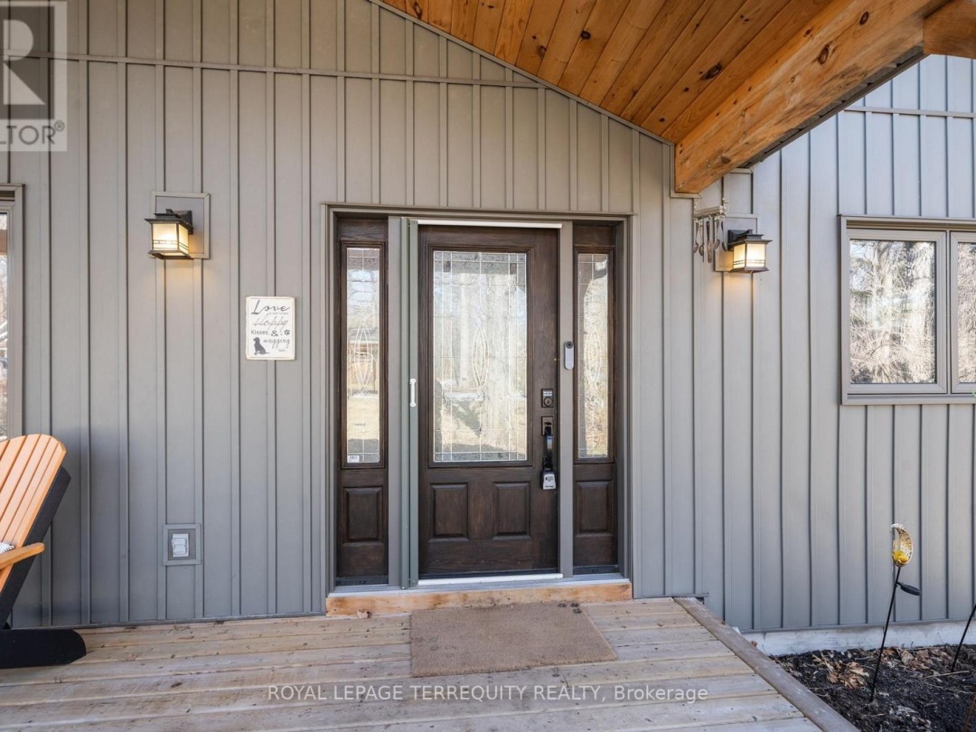 18 Miller Road, Cameron Lake