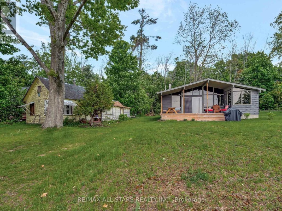 36 Walnut Street, Cameron Lake